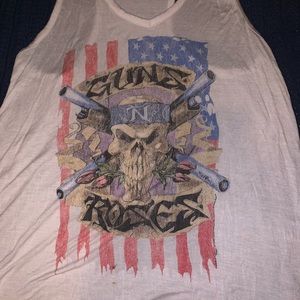 Guns n Rose’s tank top
